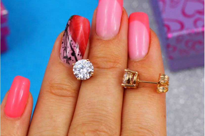 Сережки гвоздики Xuping Jewelry з каменем на чотири кріплення 7 мм золотисті