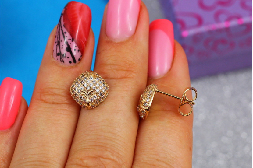 Сережки гвоздики Xuping Jewelry квадрати з дрібними каменями 10 мм золотисті