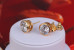 Сережки гвоздики Xuping Jewelry камінь в обідку 10 мм золотисті