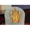 Ладанка Xuping Jewelry овальна края у вигляді крил Марія з руками складеними в молитві 3 см золотиста