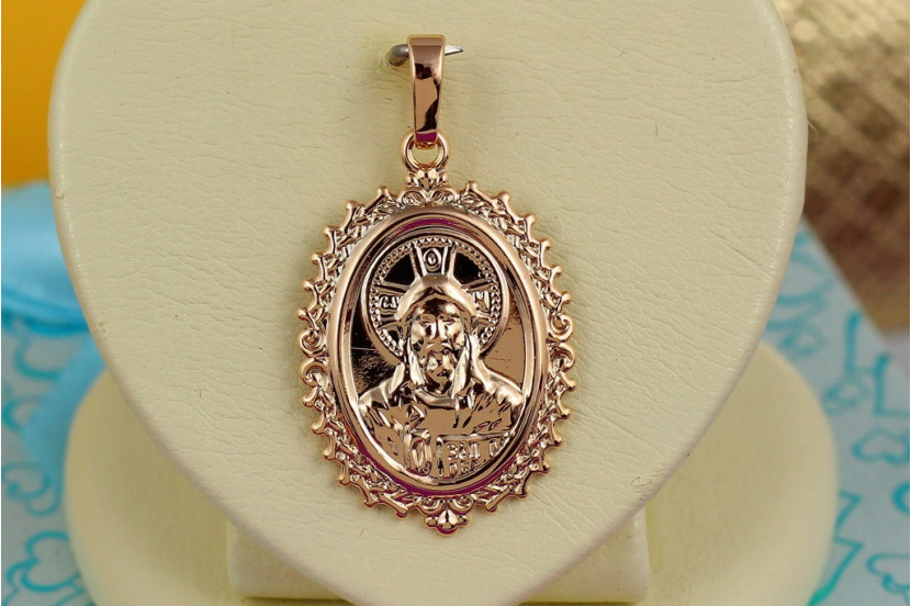 Ладанка Xuping Jewelry овальна з ажурними зубчиками Ісус 3 см золотиста