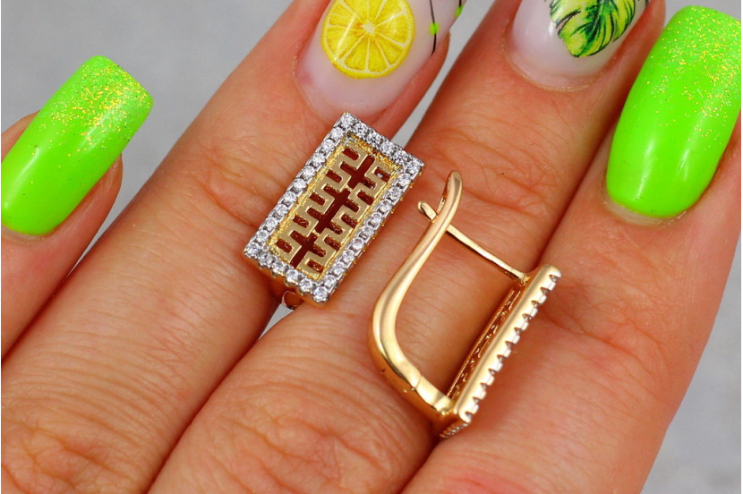 Сережки Xuping Jewelry прямокутні з грецьким візерунком з родієм 1,8 см золотисті