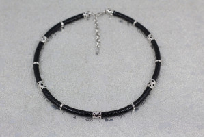 Шнурок Xuping Jewelry шкірзам 42 см підовжувач 6 см 5 мм із срібними вставками Шнурок Xuping Jewelry шкірзам 42 см підовжувач 6 см 5 мм із срібними вставками