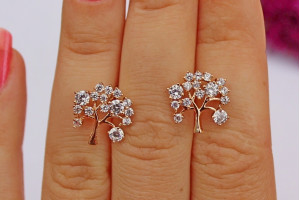Сережки гвоздики Xuping Jewelry дерева з білими каменями 1,3 см золоті