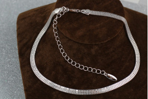 Чокер Xuping Jewelry потрійна венеціанка 5 мм 31 см сріблястий Чокер Xuping Jewelry потрійна венеціанка 5 мм 31 см сріблястий