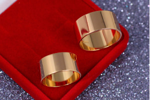 Обручка Xuping Jewelry американка 10 мм р 16,17,18,19,20,21,22,23,24 золотиста Обручка Xuping Jewelry американка 10 мм р 16,17,18,19,20,21,22,23,24 золотиста