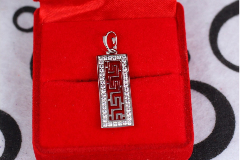 Кулон Xuping Jewelry прямокутний з грецьким візерунком і камінням по периметру 2.5 см сріблястий