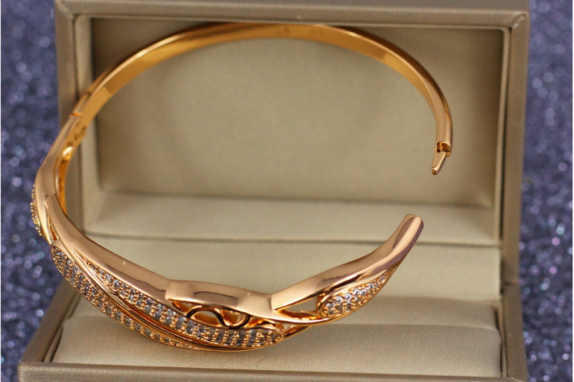 Браслет бэнгл Xuping Jewelry бурхливий потік 57 мм 14 мм на руку від 16 см до 19 см золотистий