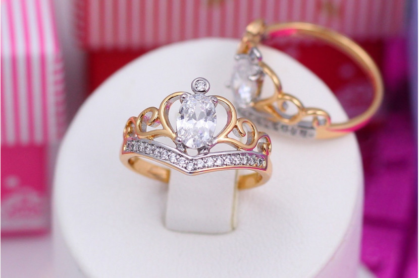 Кільце Xuping Jewelry з родієм корона з овальним фіанітом р 20 золотисте