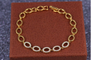 Браслет Xuping Jewelry 5 фіанітових овалів 17 см 7 мм золотистий