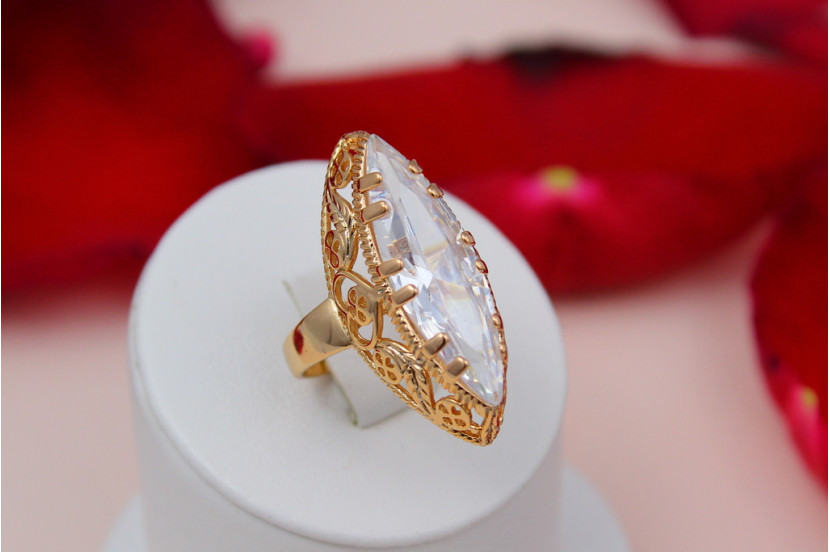 Кільце Xuping Jewelry Маркіз з білим каменем р 18 золотисте