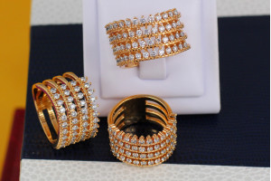 Кільце Xuping Jewelry чотири кільця з камінням р 17 золотисте