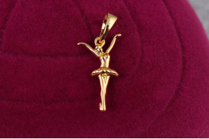 Кулон Xuping Jewelry балерина з розведеними руками 1,8 см золотистий
