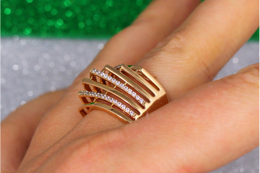 Кільце Xuping Jewelry гвинтові сходинки р 16 золотисте