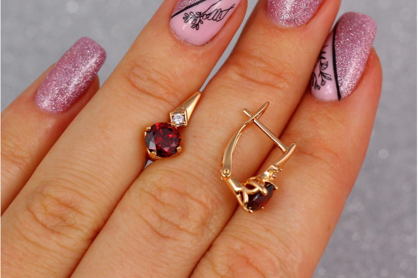 Сережки Xuping Jewelry бурулька з червоними каменями 1.5 см золотисті