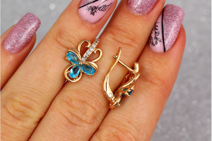 Сережки Xuping Jewelry трехлистник з блакитними каменями 1.7 см золотисті