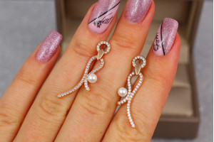 Сережки гвоздики Xuping Jewelry птах з перлиною 3 см золотисті