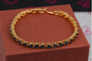 Браслет Xuping Jewelry квадратні ланки з чорним камінням 17 см 5 мм золотистий