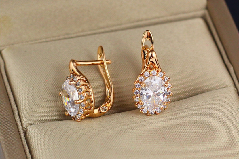 Сережки Xuping Jewelry малинки з петелькою білий камінь 1.5 см золотисті