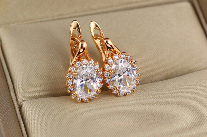 Сережки Xuping Jewelry малинки з петелькою білий камінь 1.5 см золотисті