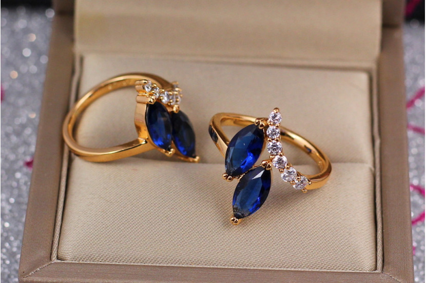Кільце Xuping Jewelry з двома синіми маркізами р 17 золотисте