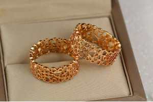 Кільце Xuping Jewelry плетене із сердець р 20 золотисте