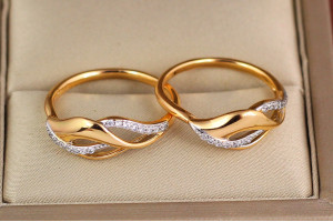 Кільце Xuping Jewelry три хвилі з родієм р 17 золотисте