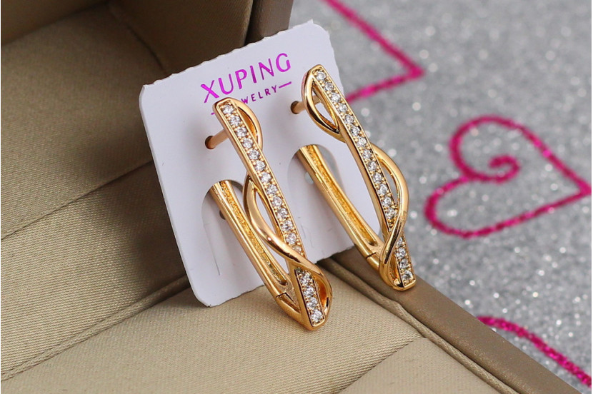 Сережки Xuping Jewelry паличка з камінчиками обвита змійкою 2.5 см золотисті