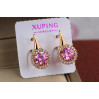 Сережки Xuping Jewelry рожевий камінь в обідку з дрібних фіанітів 1,6 см золотисті