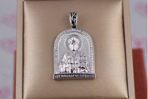 Ладанка Xuping Jewelry у формі арки з камінням Святий Микола Чудотворець лите вушка 3 см срібляста