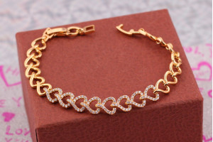 Браслет Xuping Jewelry з'єднані серця середина з фіанітами 19.5 см 10 мм золотистий
