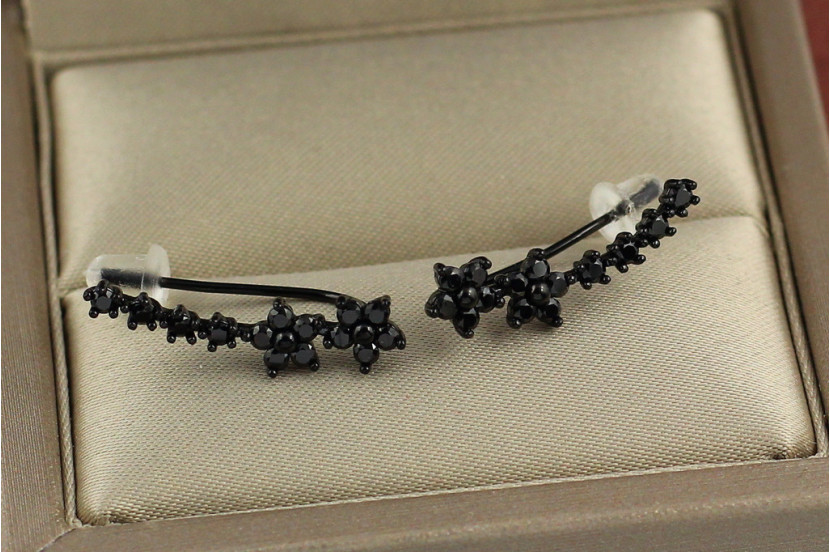 Сережки кафи Xuping Jewelry дві квіточки 2 см з покриттям блек ган чорні
