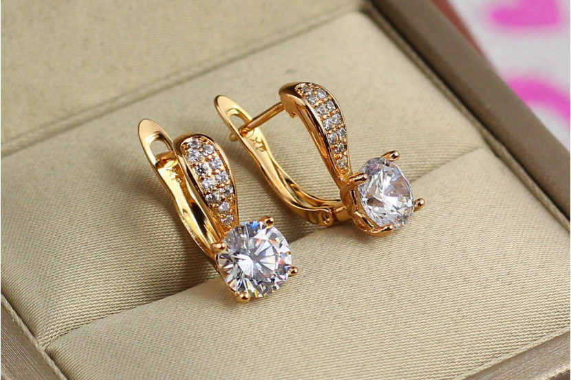 Сережки Xuping Jewelry ранковий світанок з білим каменем 1.7 см золотисті