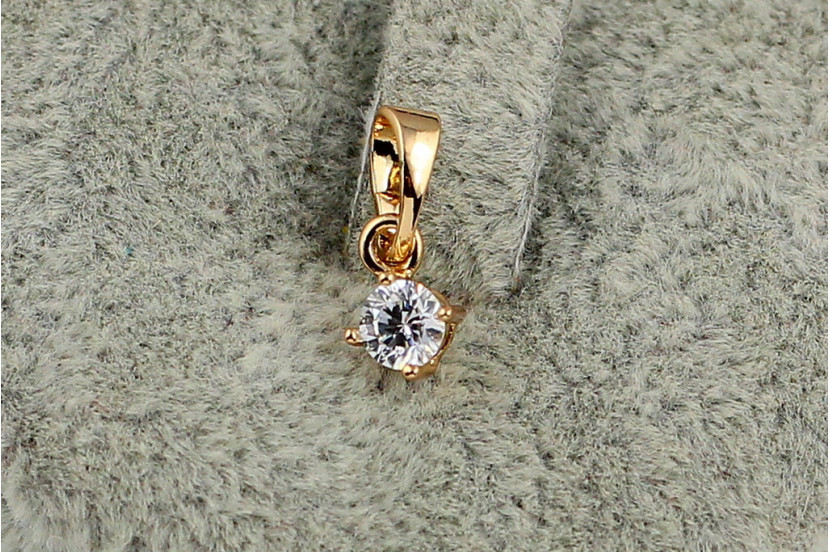Кулон Xuping Jewelry білий камінь на чотири кріплення 4 мм золотистий