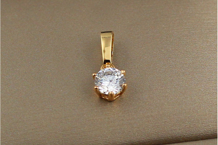 Кулон Xuping Jewelry білий камінь на шість кріплень 5 мм золотистий