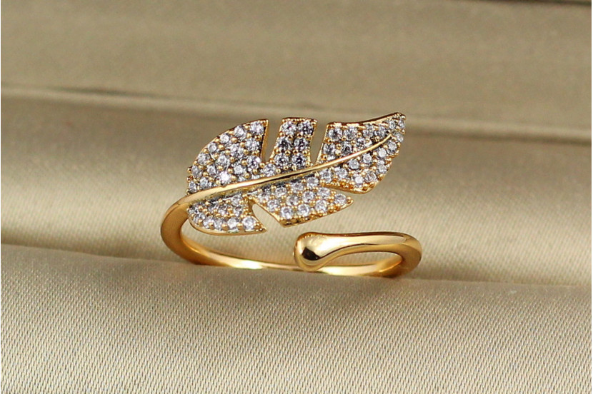 Кільце Xuping Jewelry пір'їнка розсувне р 16+ золотисте