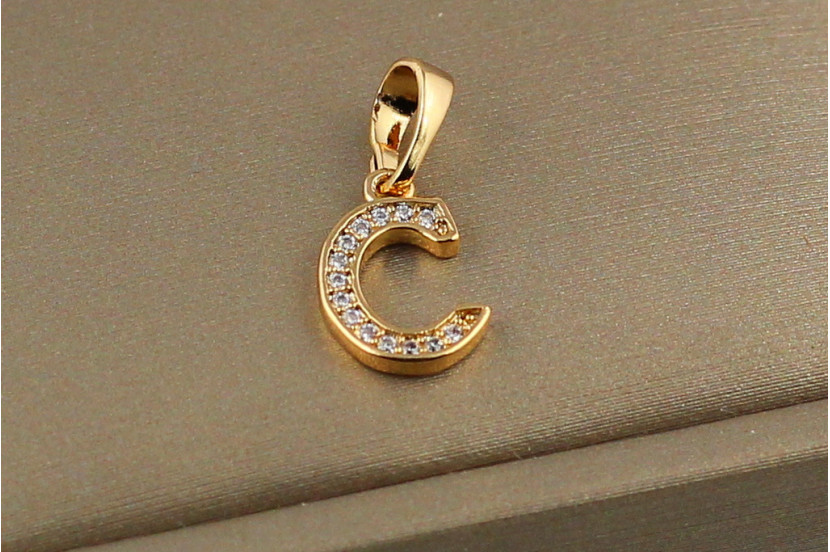 Кулон Xuping Jewelry літера С 1,2 см золотистий
