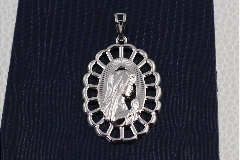 Ладанка Xuping Jewelry овальна молющаяся мати 3.5 см срібляста