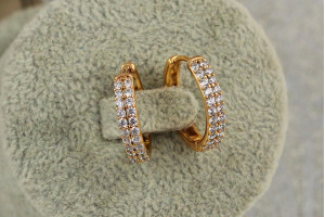 Сережки кільця Xuping Jewelry дві доріжки з каміння 1.8 см золотисті