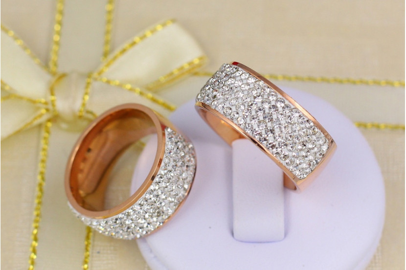 Кільце Xuping Jewelry чотири доріжки спереду камені 17 р золотисте