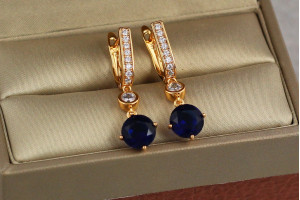 Сережки підвіски Xuping Jewelry із синім круглим камнем 3.1 см золоті