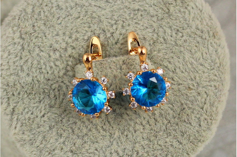 Сережки Xuping Jewelry сонечко з блакитним каменем 1.5 см золотисті