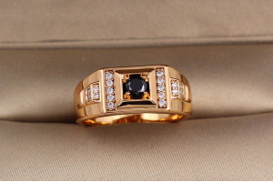 Xuping Jewelry прямокутний майданчик із чорним фіанітом у квадратику 20 р золотиста