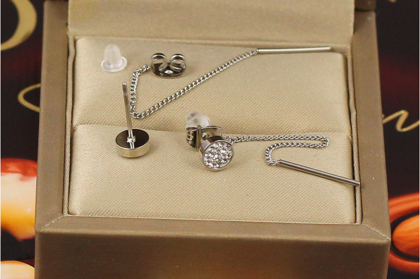 Сережки гвоздики Xuping Jewelry підвіски фіанти в обідку з ланцюжком 6.5 см сріблясті