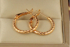 Сережки кільця Хuping Jewelry кручень жгут 2 см золотисті