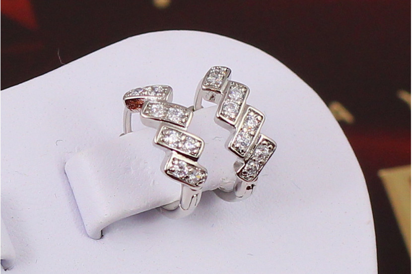 Сережки кільця Хuping Jewelry ялинка 1.3 см сріблясті