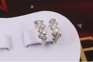 Сережки кільця Хuping Jewelry ялинка 1.3 см сріблясті