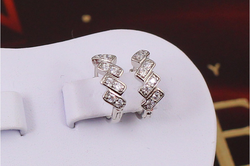Сережки кільця Хuping Jewelry ялинка 1.3 см сріблясті