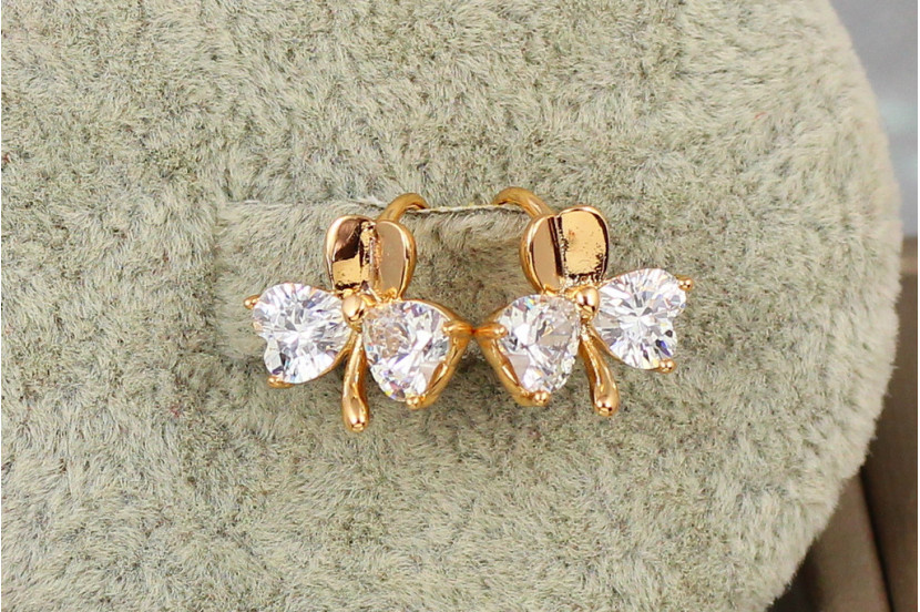 Сережки дитячі Xuping Jewelry бутон із білими фіанітами 1.2 см золотисті