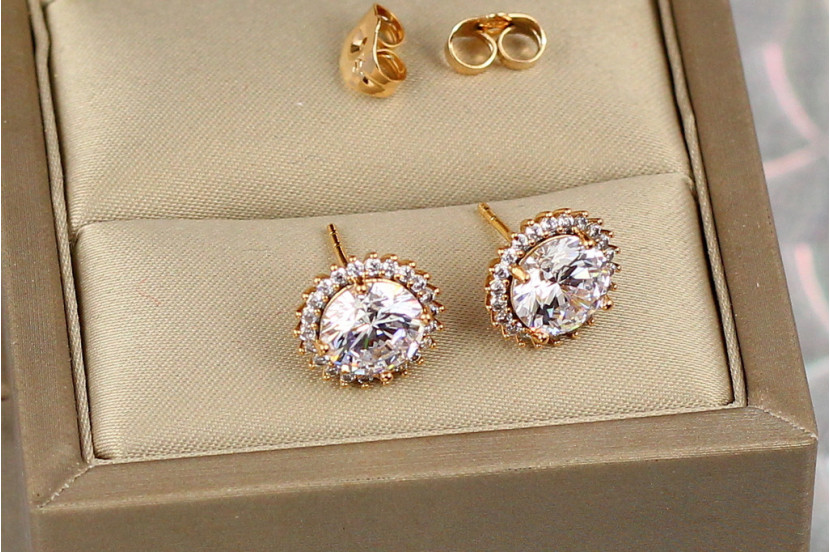 Сережки гвоздики Xuping Jewelry соняшник з білим каменем 1.2 см золотисті